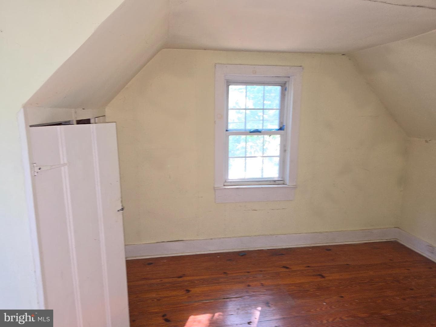 9604 Cordova Road photo 9