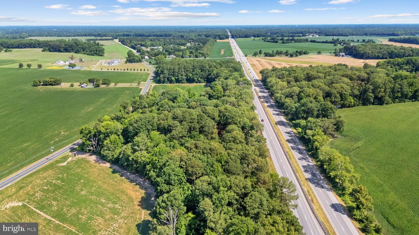 5116 Ocean Gateway photo 32