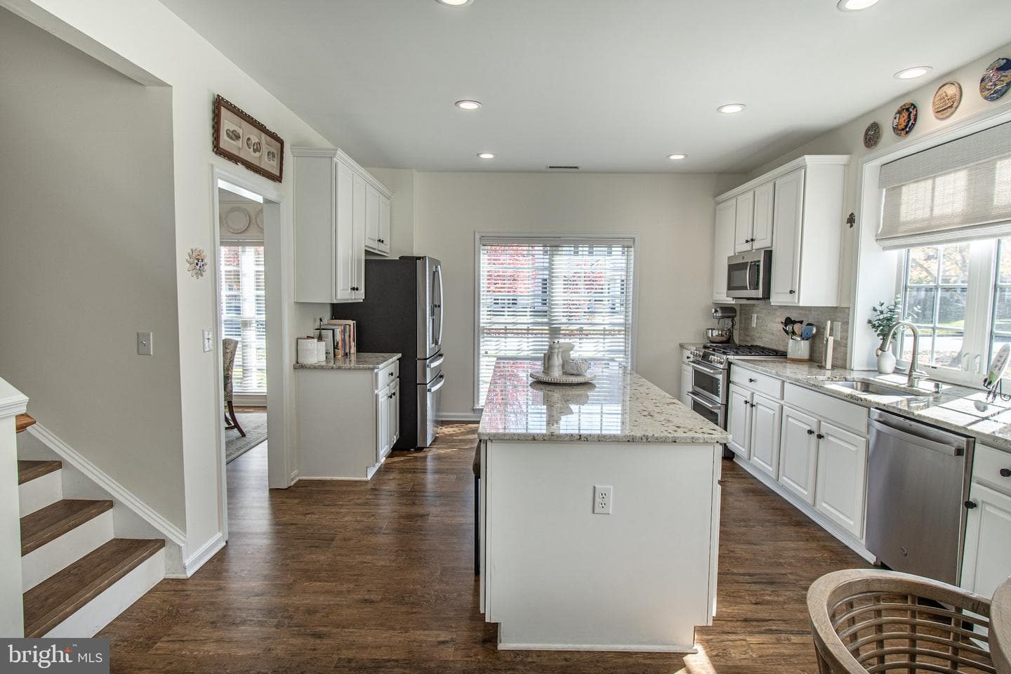 7432 Karen Avenue photo 13