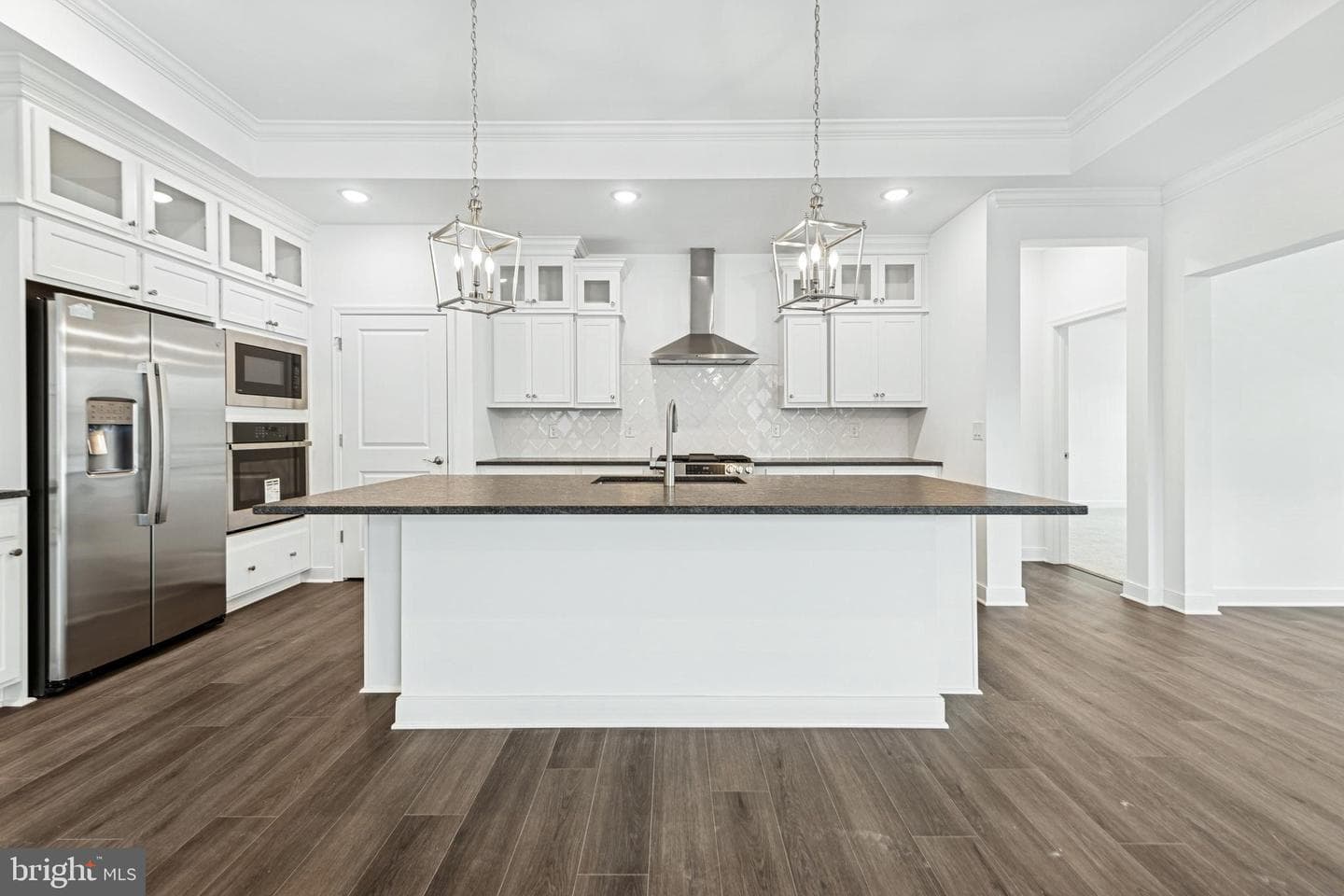 29347 Blackiston Street photo 4