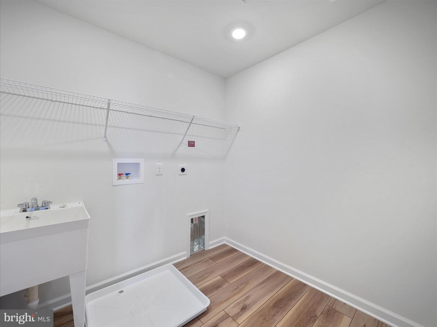 13810 Pulaski Drive #72 photo 31