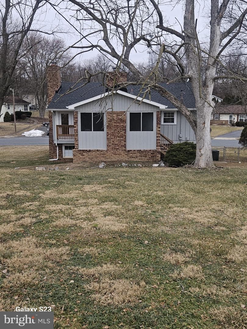 1328 Outer Drive photo 5