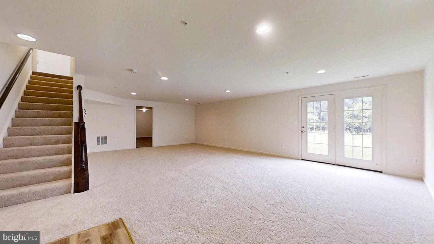 9322 Alloway Drive photo 36