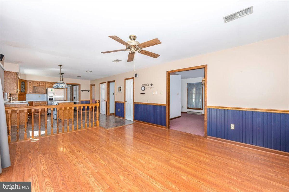 4 Shifflett Place photo 13