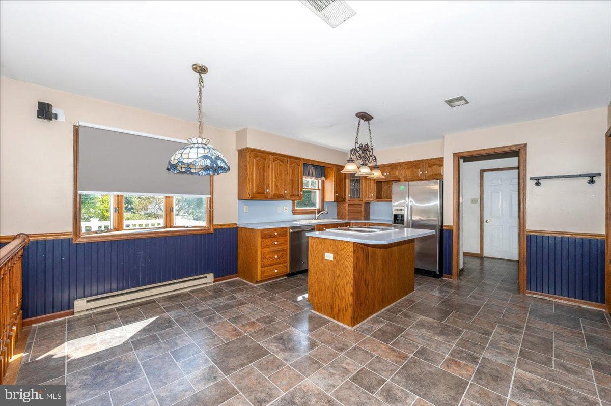 4 Shifflett Place photo 18