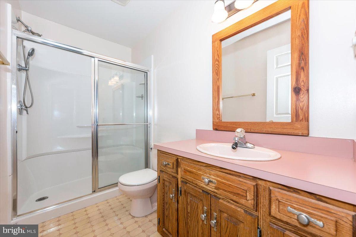 4 Shifflett Place photo 33