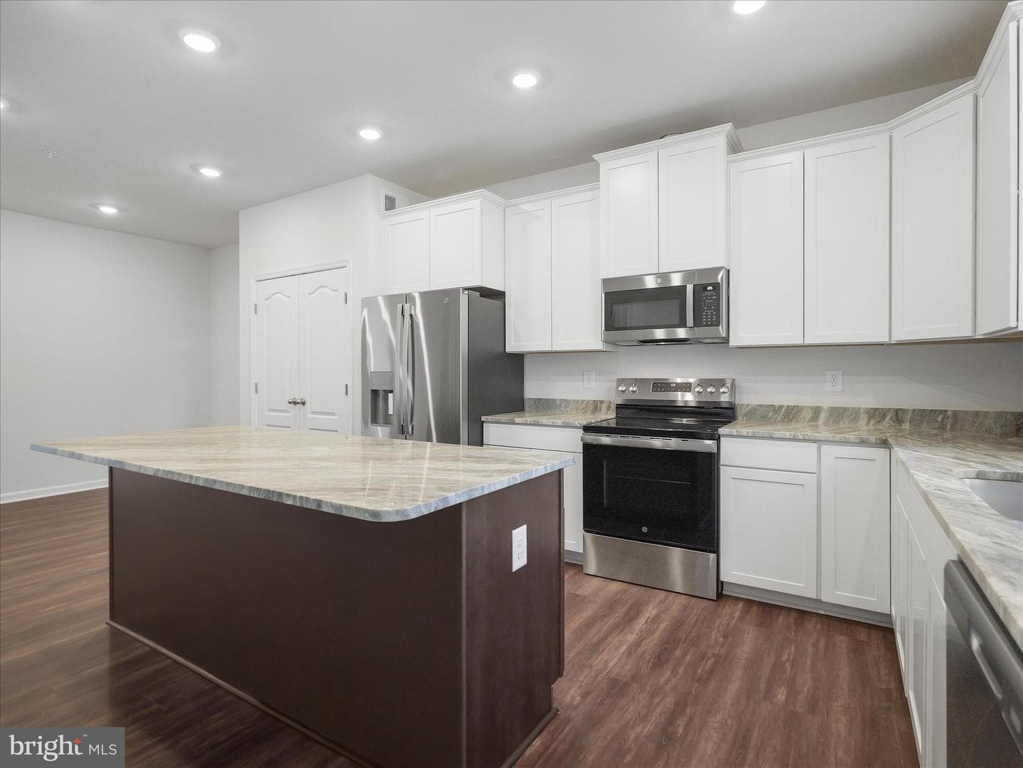 12928 Hawkins Circle photo 8