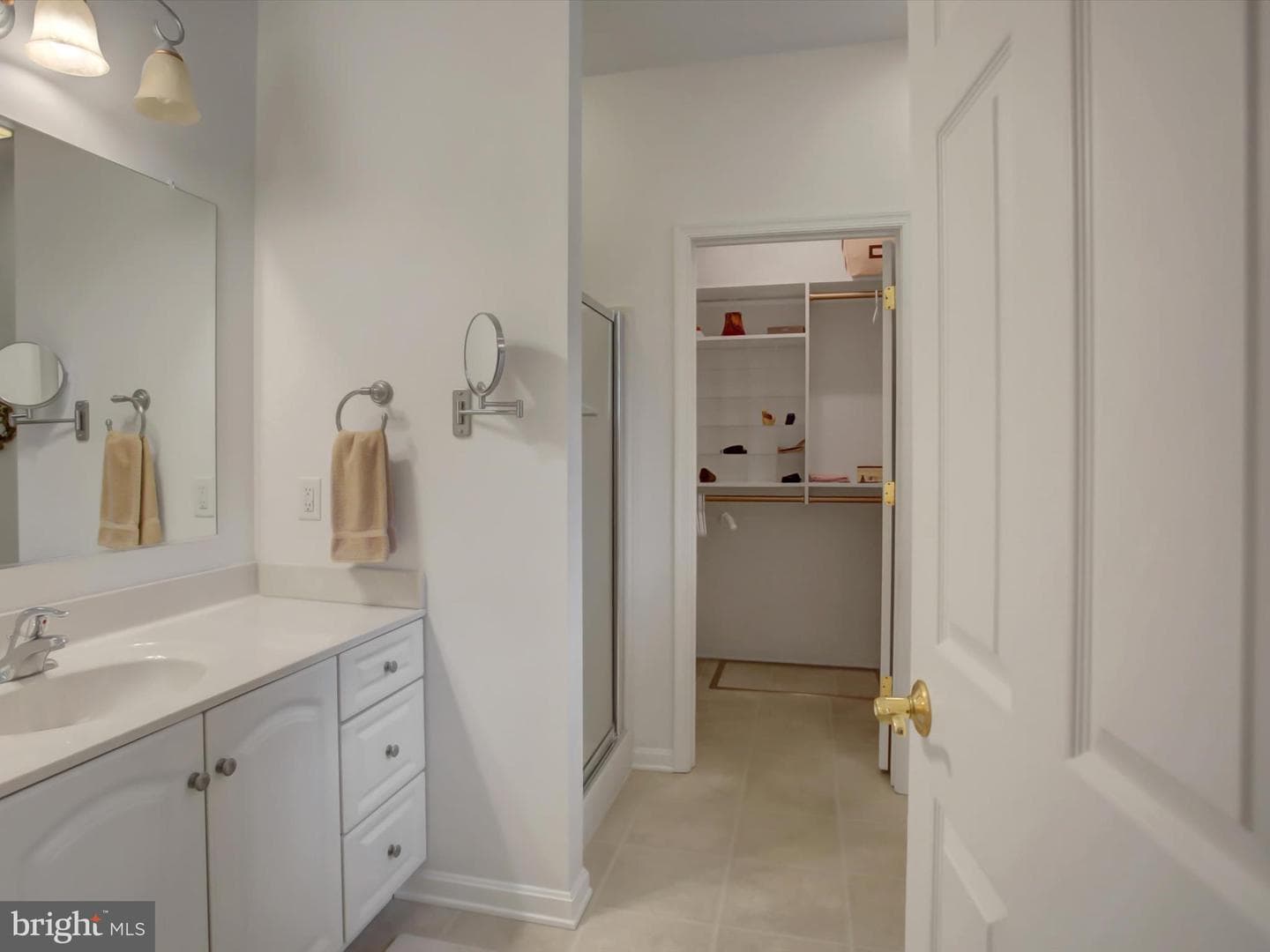 618 Trafalgar Drive photo 22