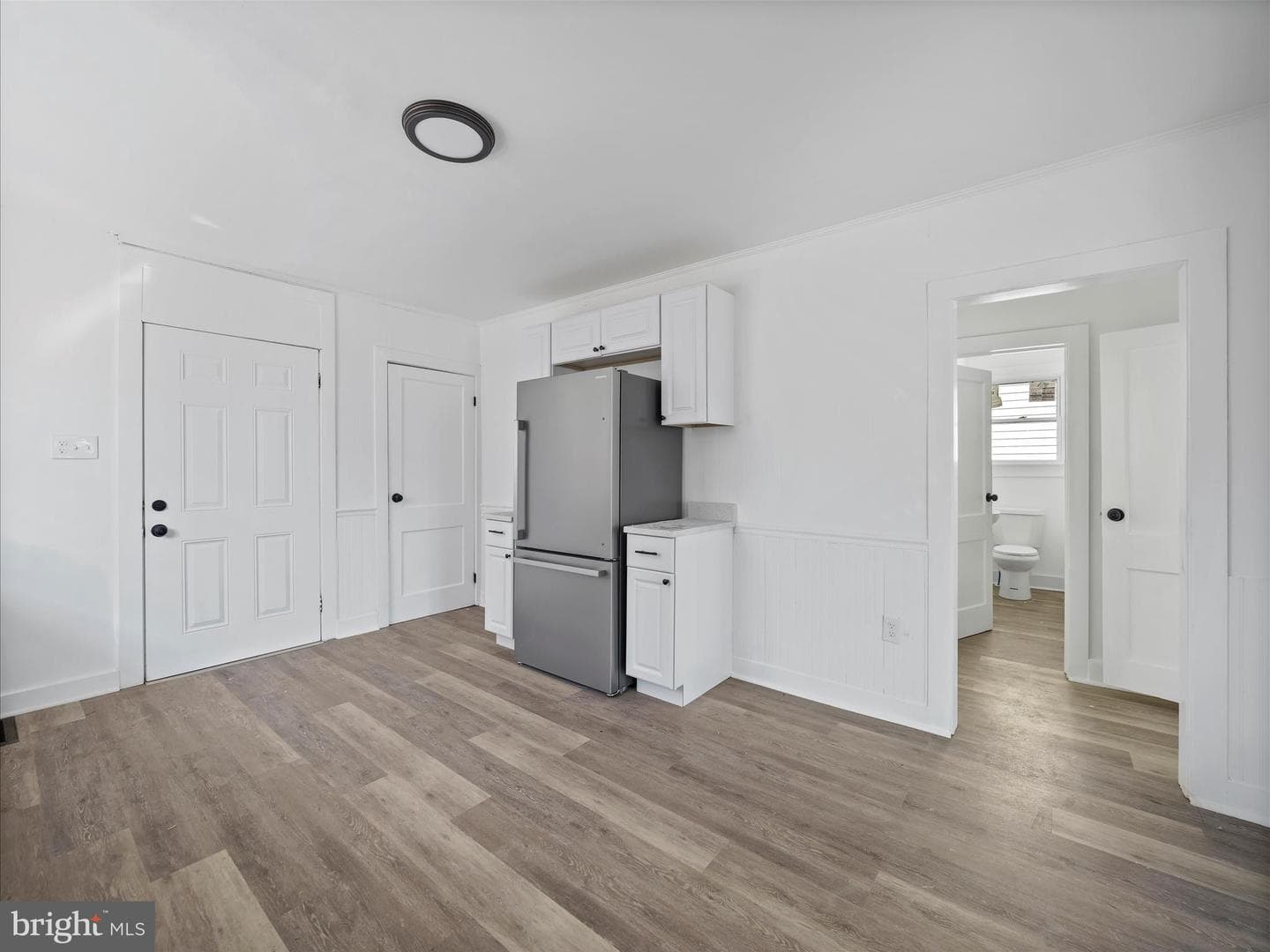 541 Guilford Avenue photo 6