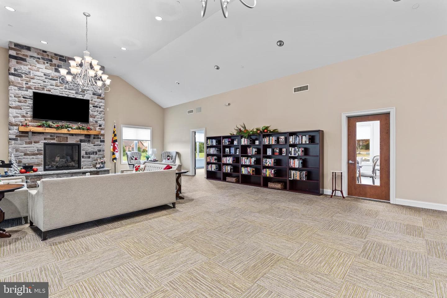 13366 Marquise Drive photo 36