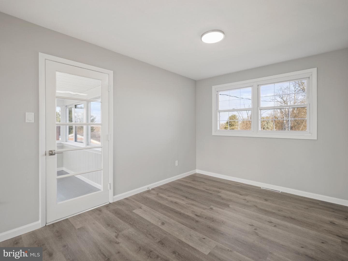 17724 Timberlane photo 8