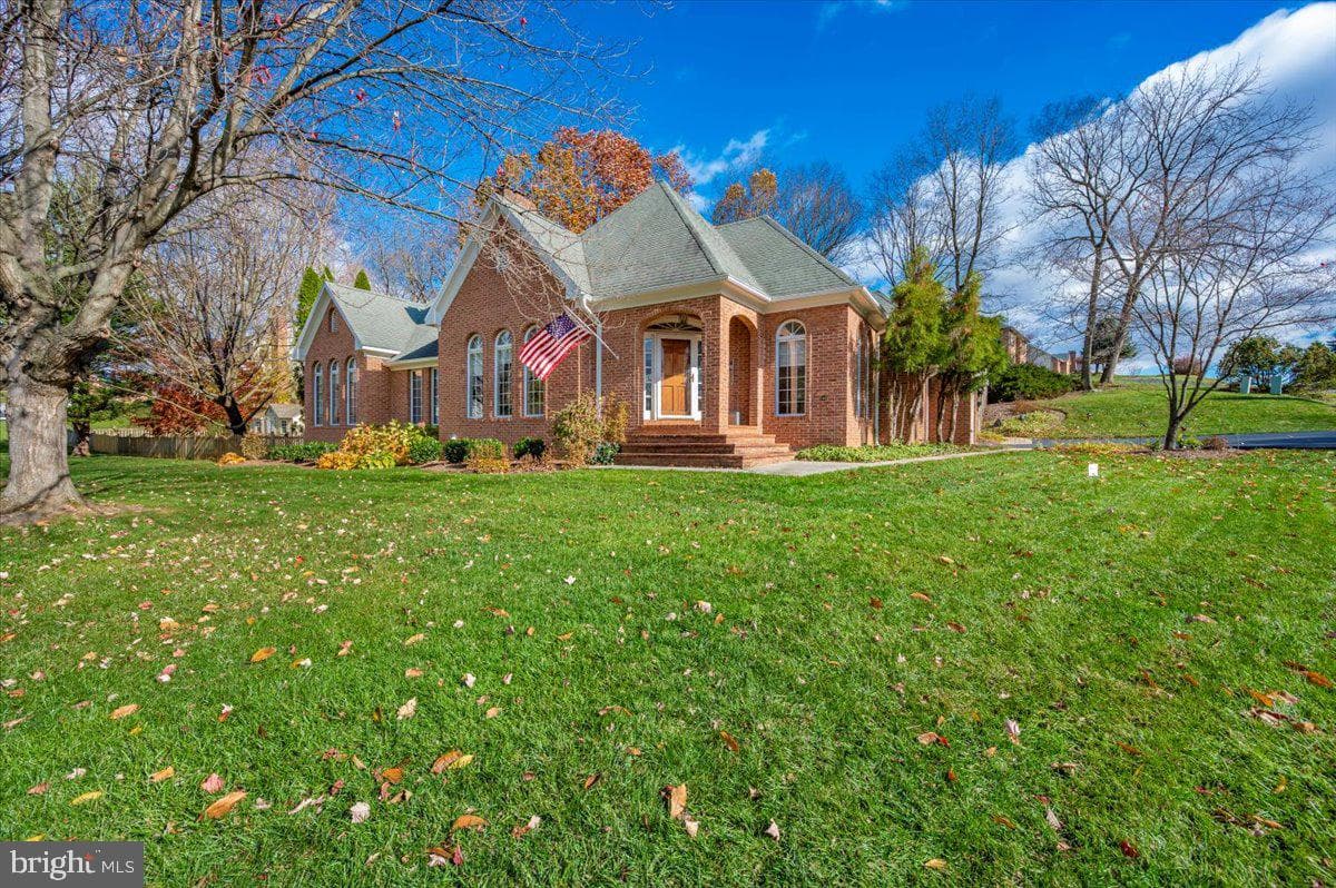20102 Teakwood Drive photo 3