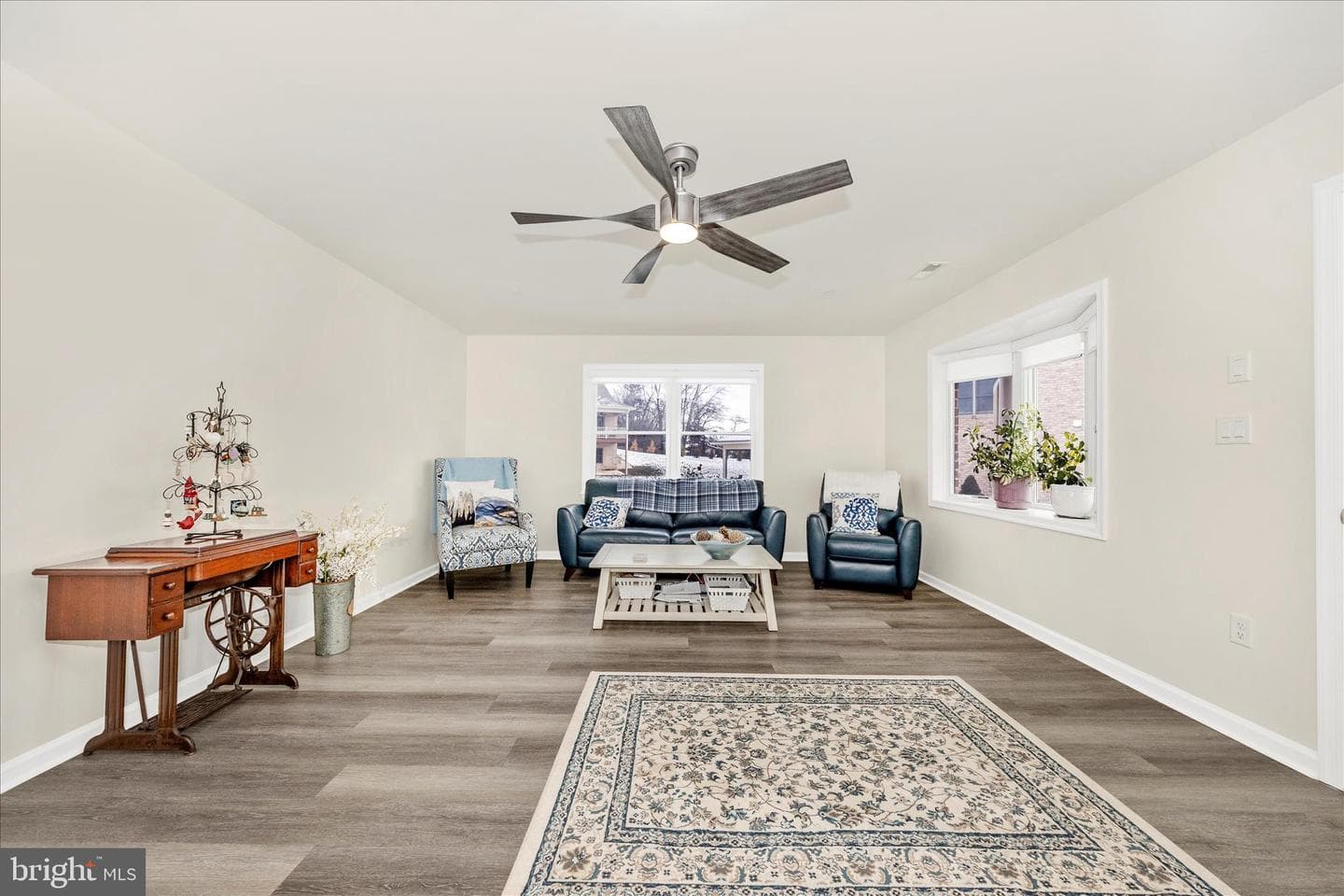 13412 Marquise Drive photo 3