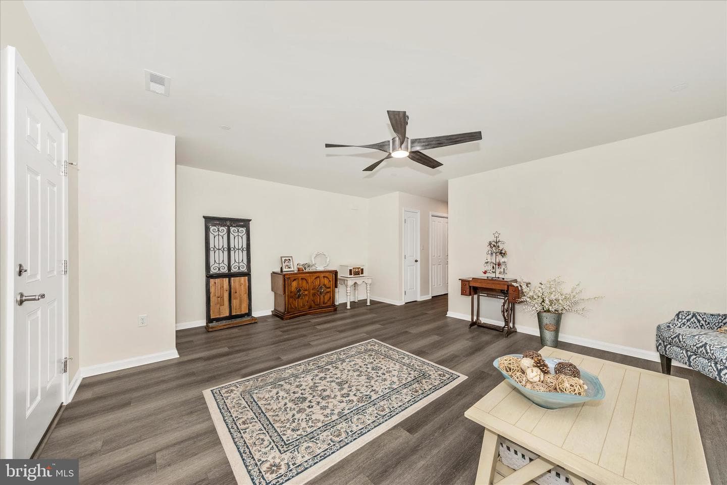 13412 Marquise Drive photo 5