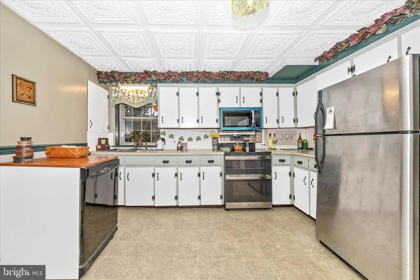 30 W Potomac Street photo 14