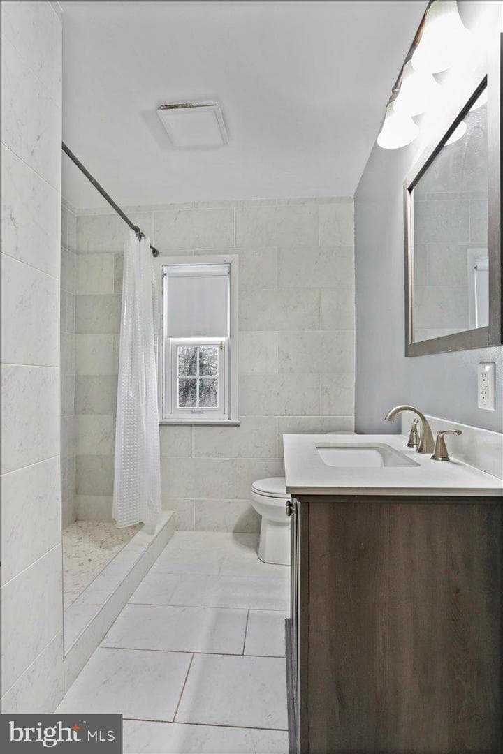 19011 Orchard Terrace Road photo 27