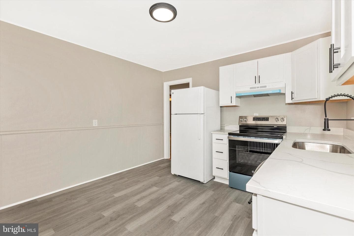 360 S Cleveland Avenue photo 13
