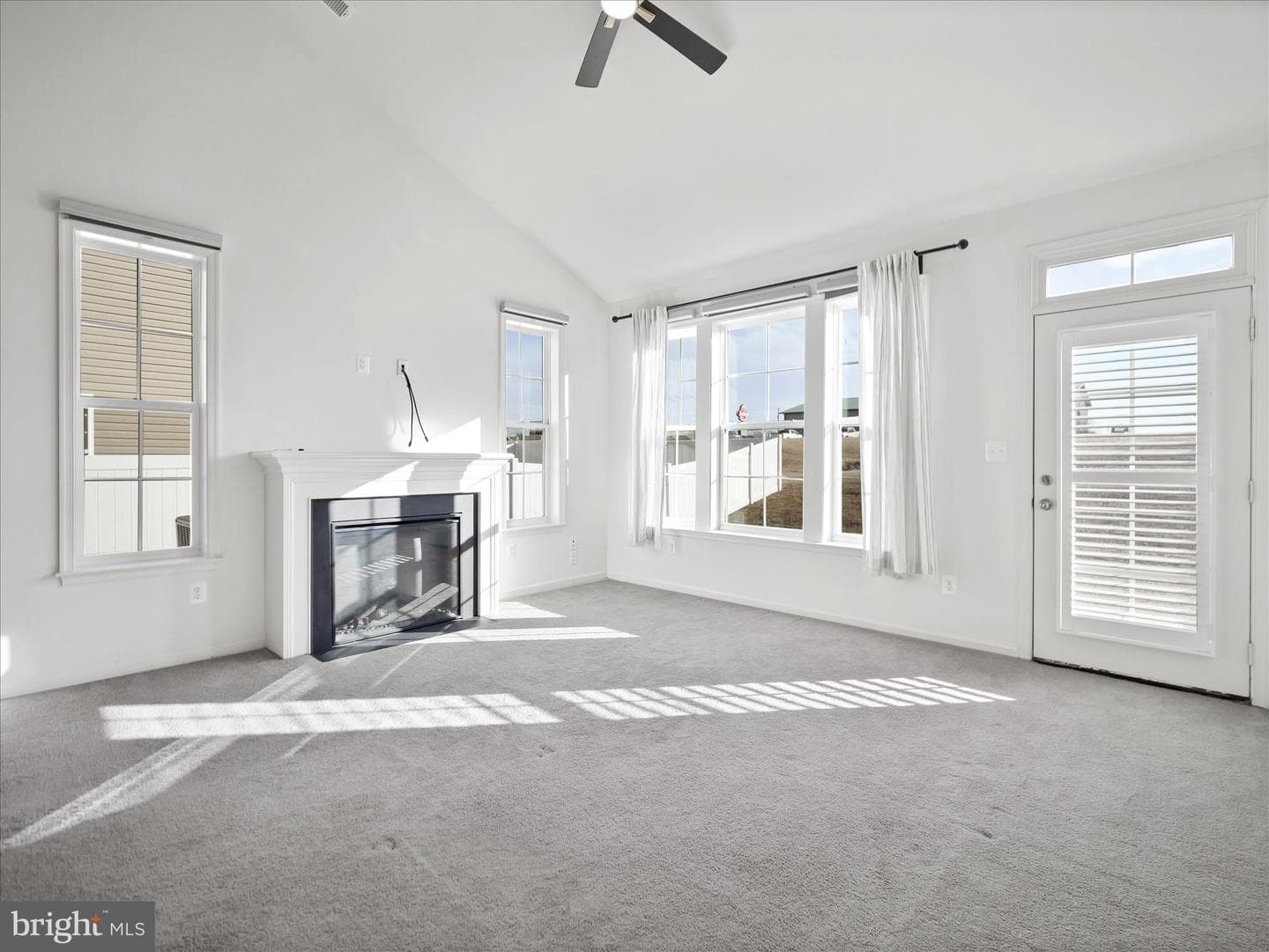 10227 Rashti Court photo 17