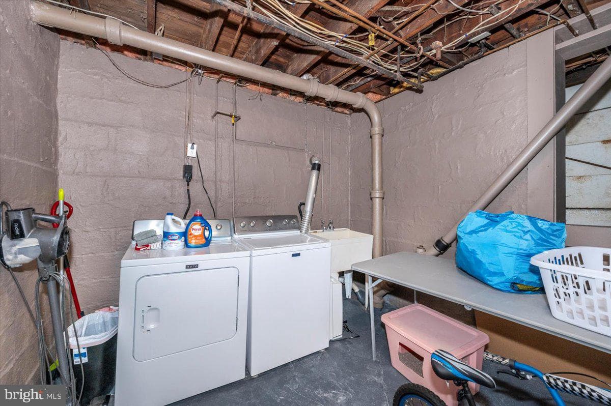 104 Cypress Street photo 43