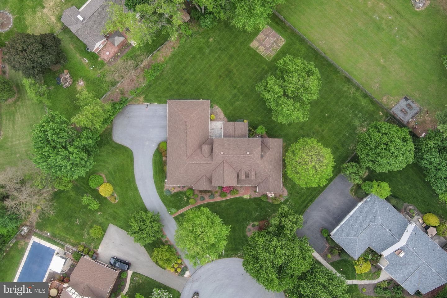 18903 Manchester Drive photo 77