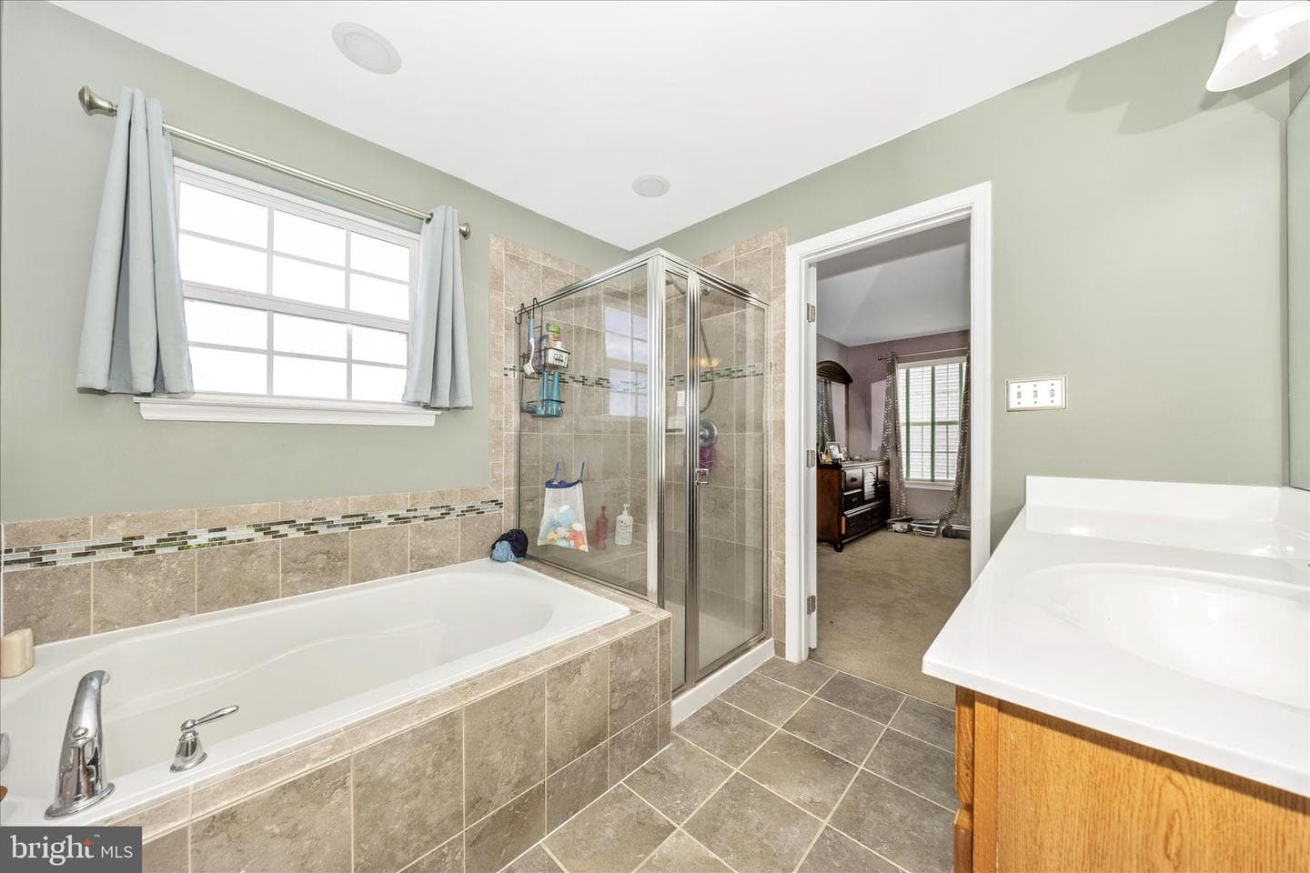9427 Morning Dew Drive photo 18