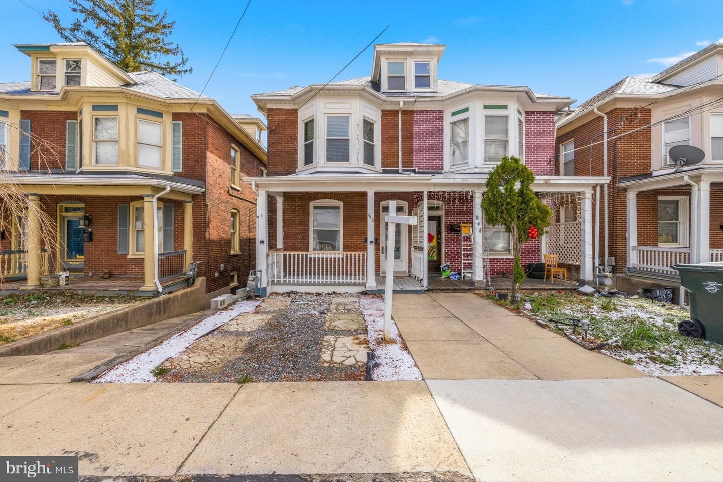 446 N Prospect Street N photo 2