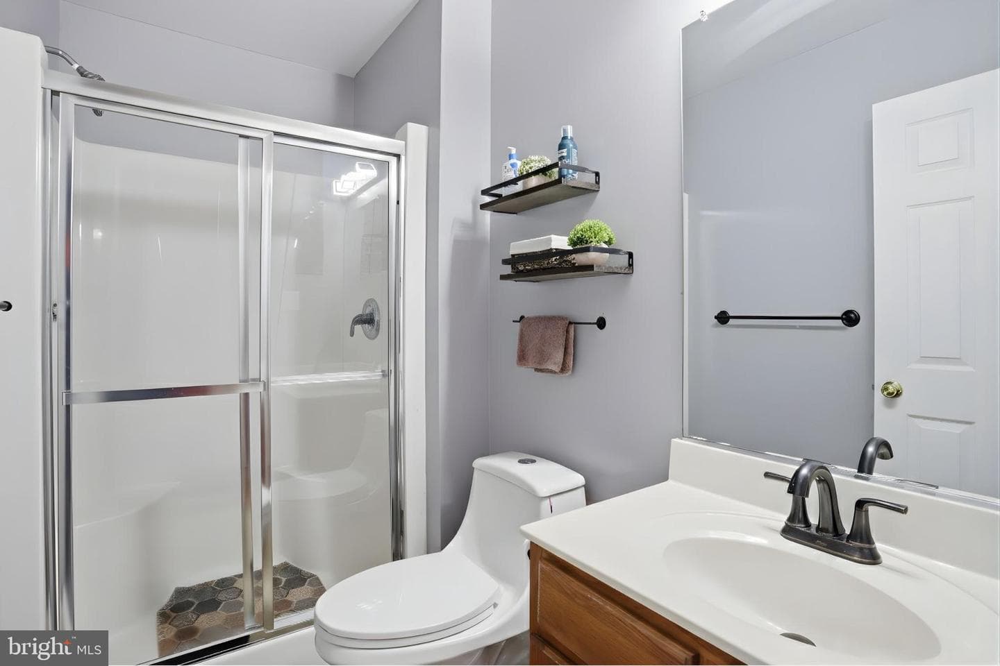 12206 Bucky Avenue photo 8