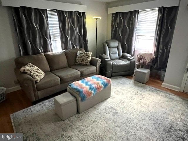 1104 Glenwood Avenue photo 4