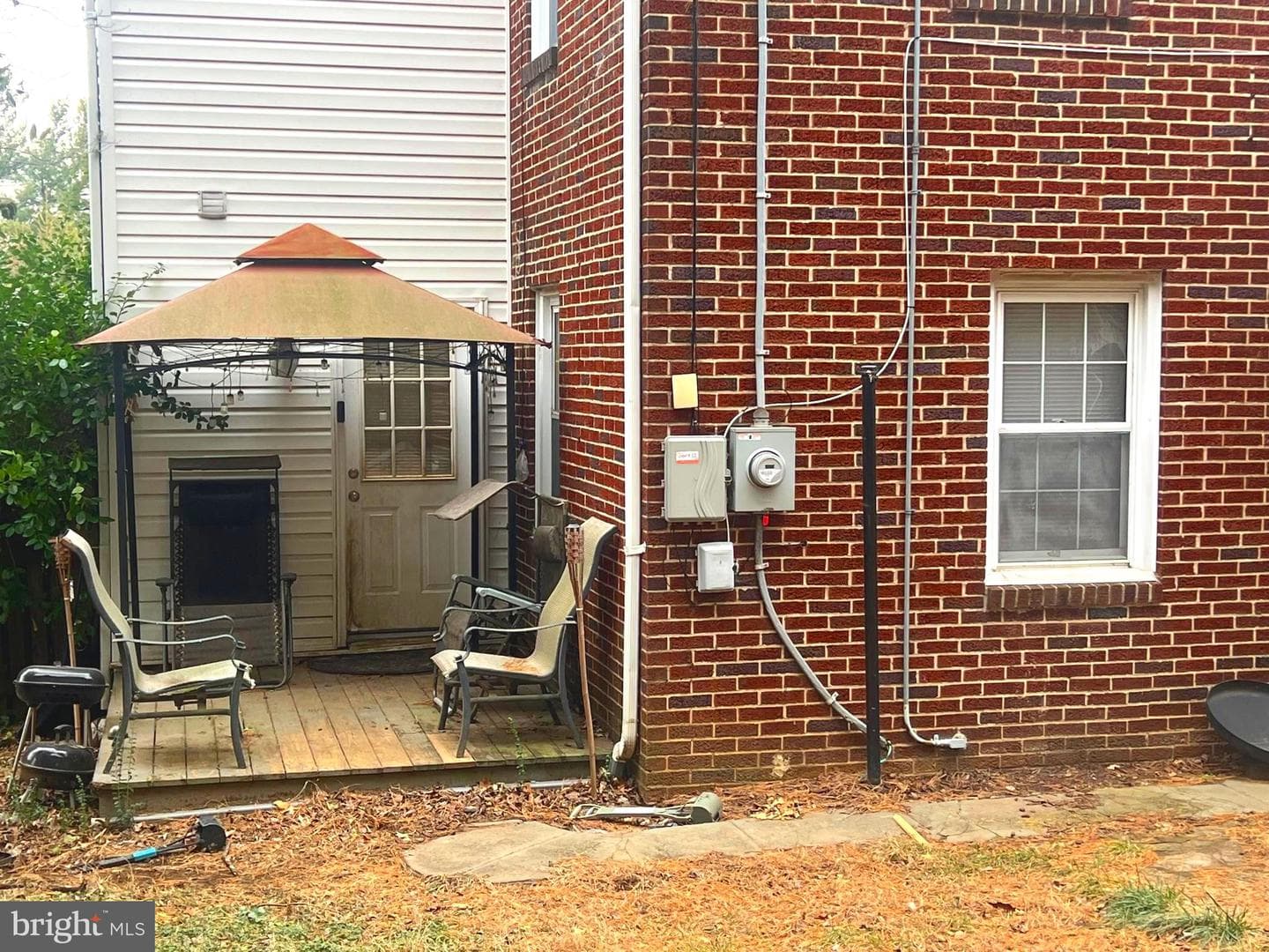 953 View Street photo 6