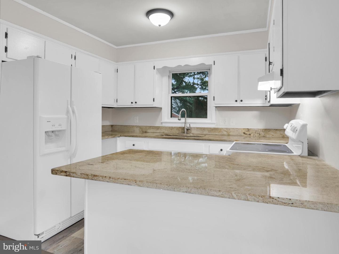 16835 Petmar Circle photo 12