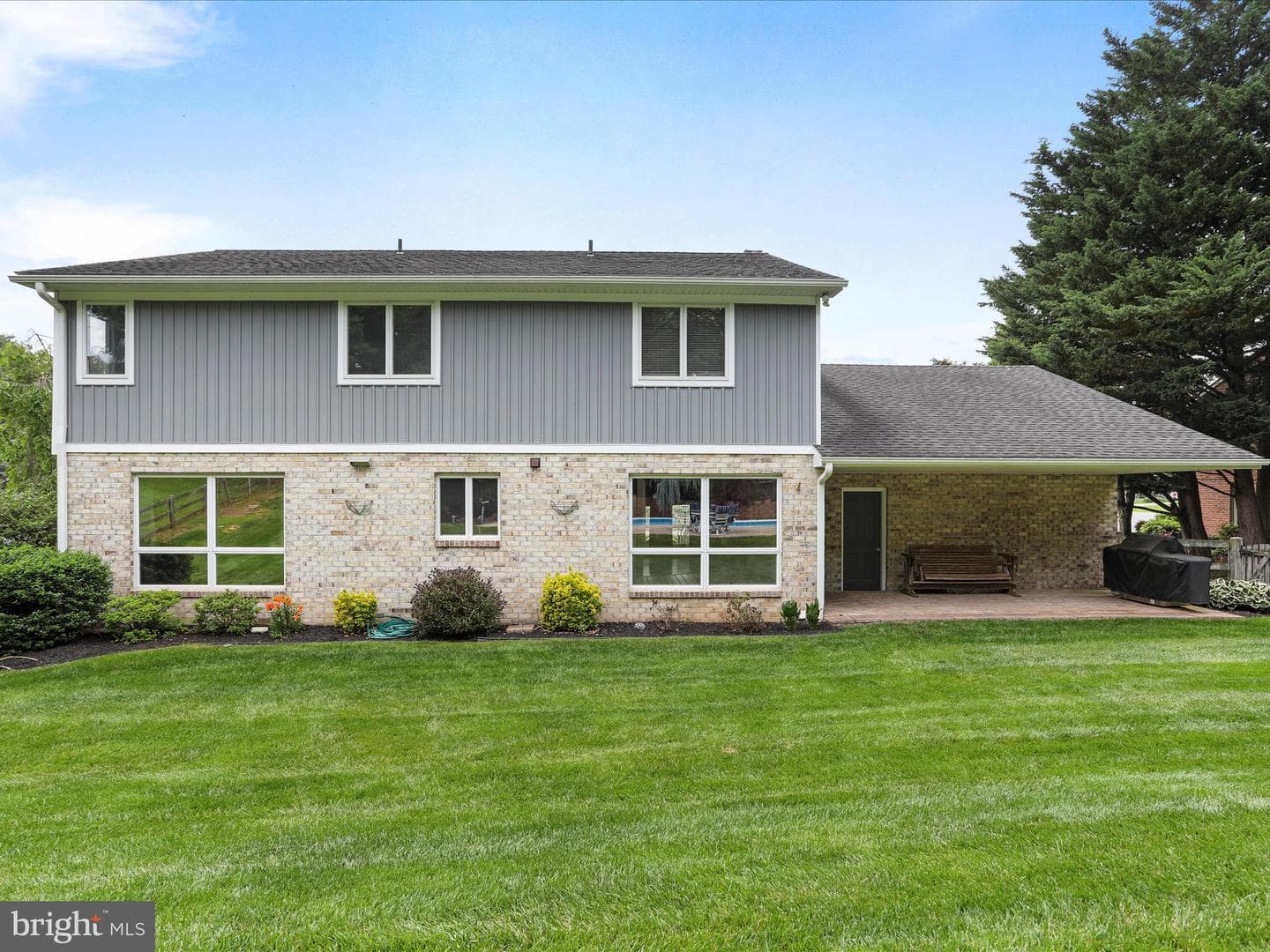 11025 Eastwood Drive photo 57