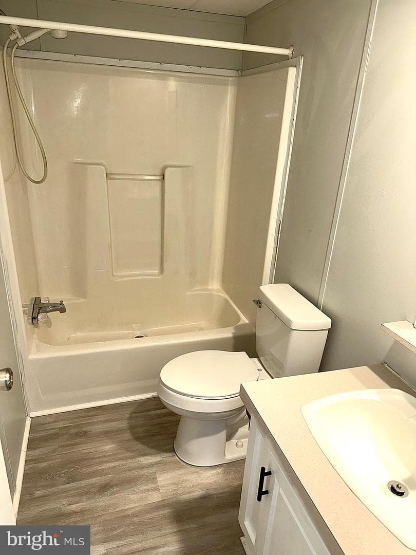 16904 Pickwick Lane #307 photo 20