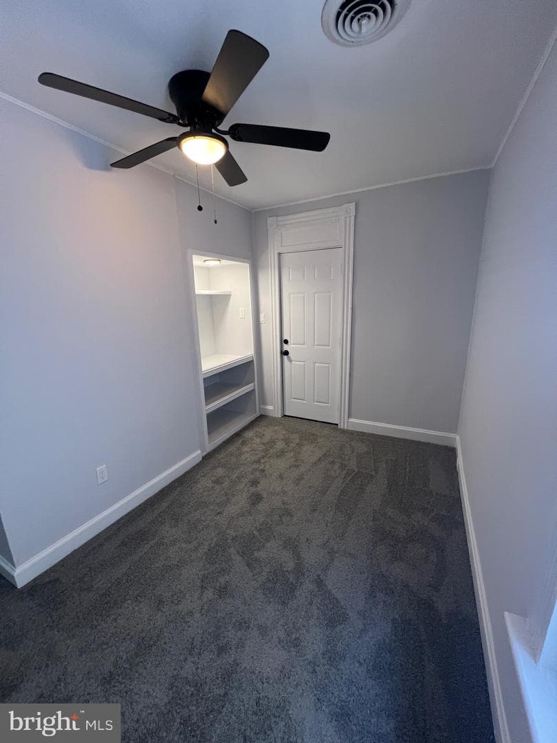 820 Salem Avenue photo 16