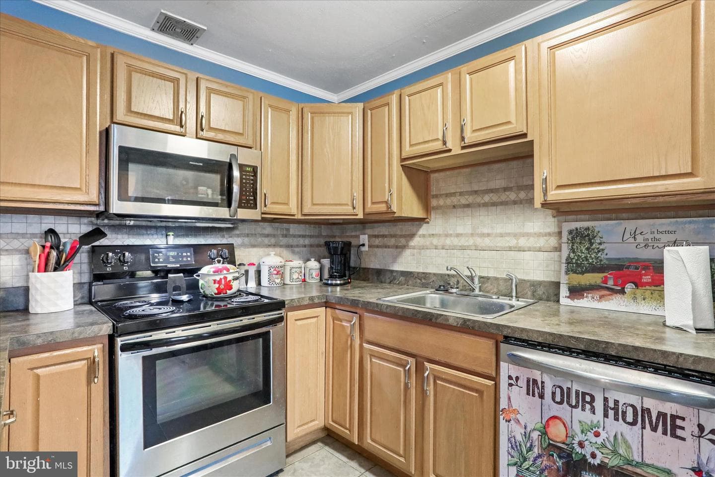 1316 Outer Drive photo 10