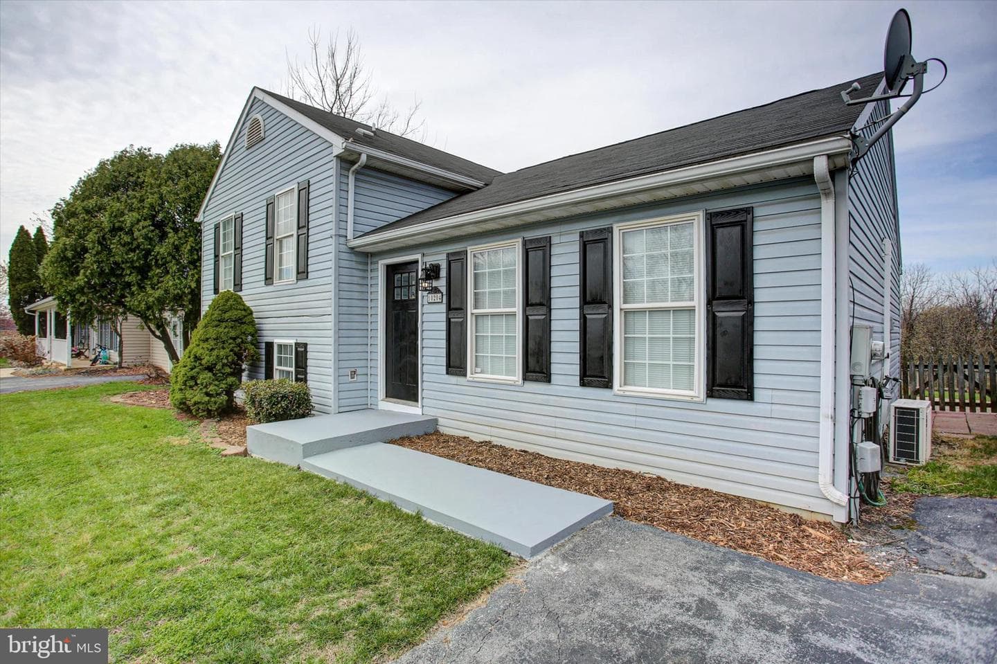 10204 Bear Creek Drive photo 6