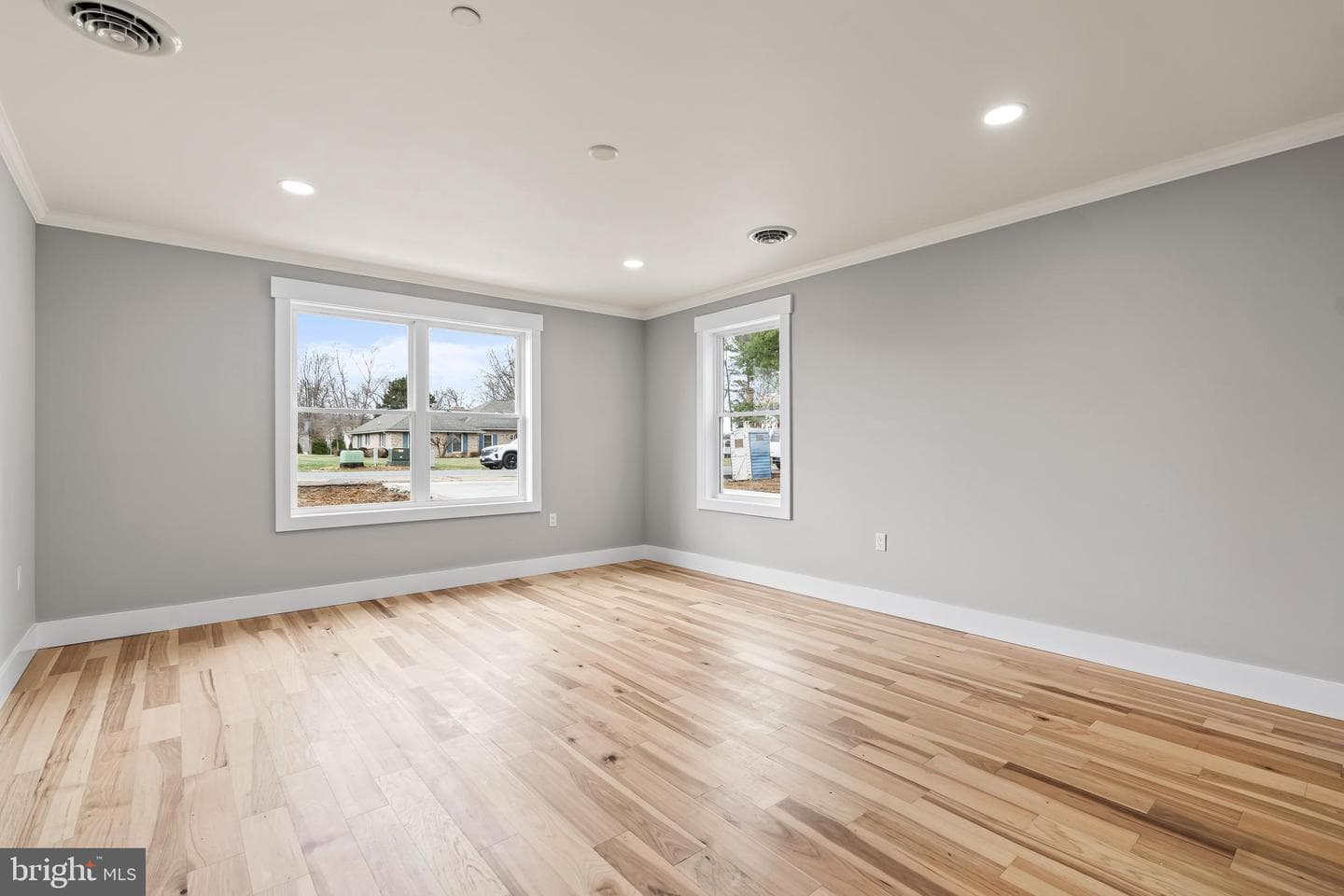 18212 Woodside Drive photo 21