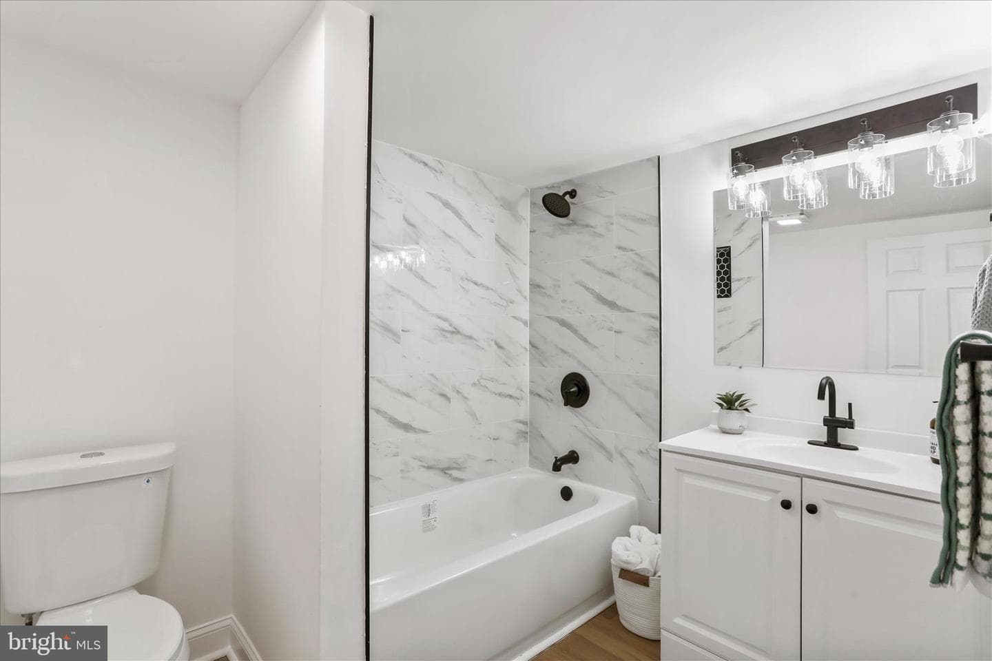 11424 Englewood Road photo 25