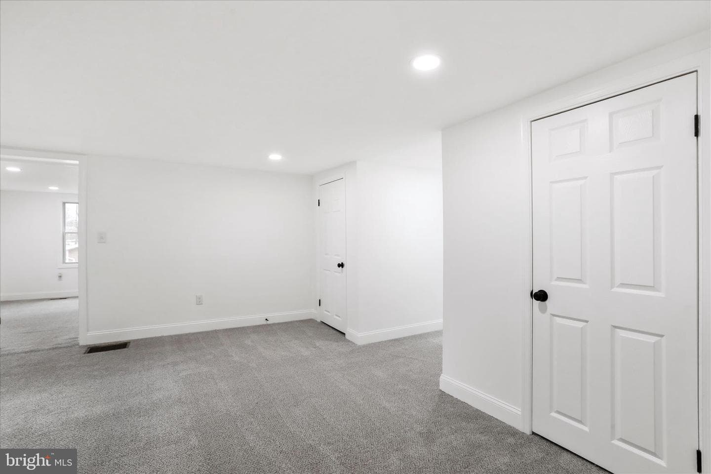 11424 Englewood Road photo 29