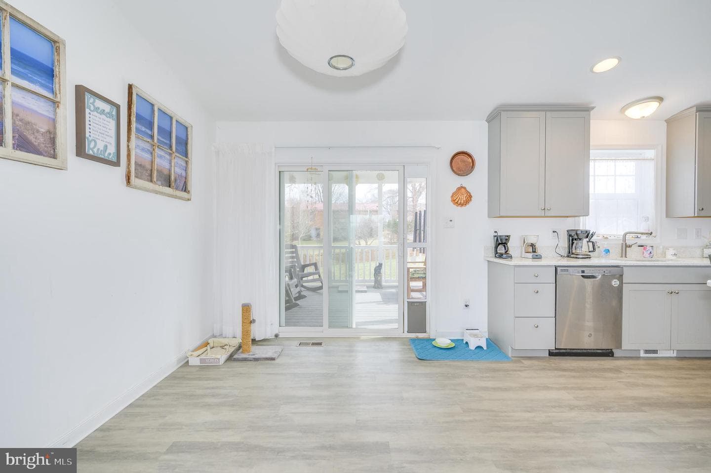 344 Hollymead Terrace photo 24
