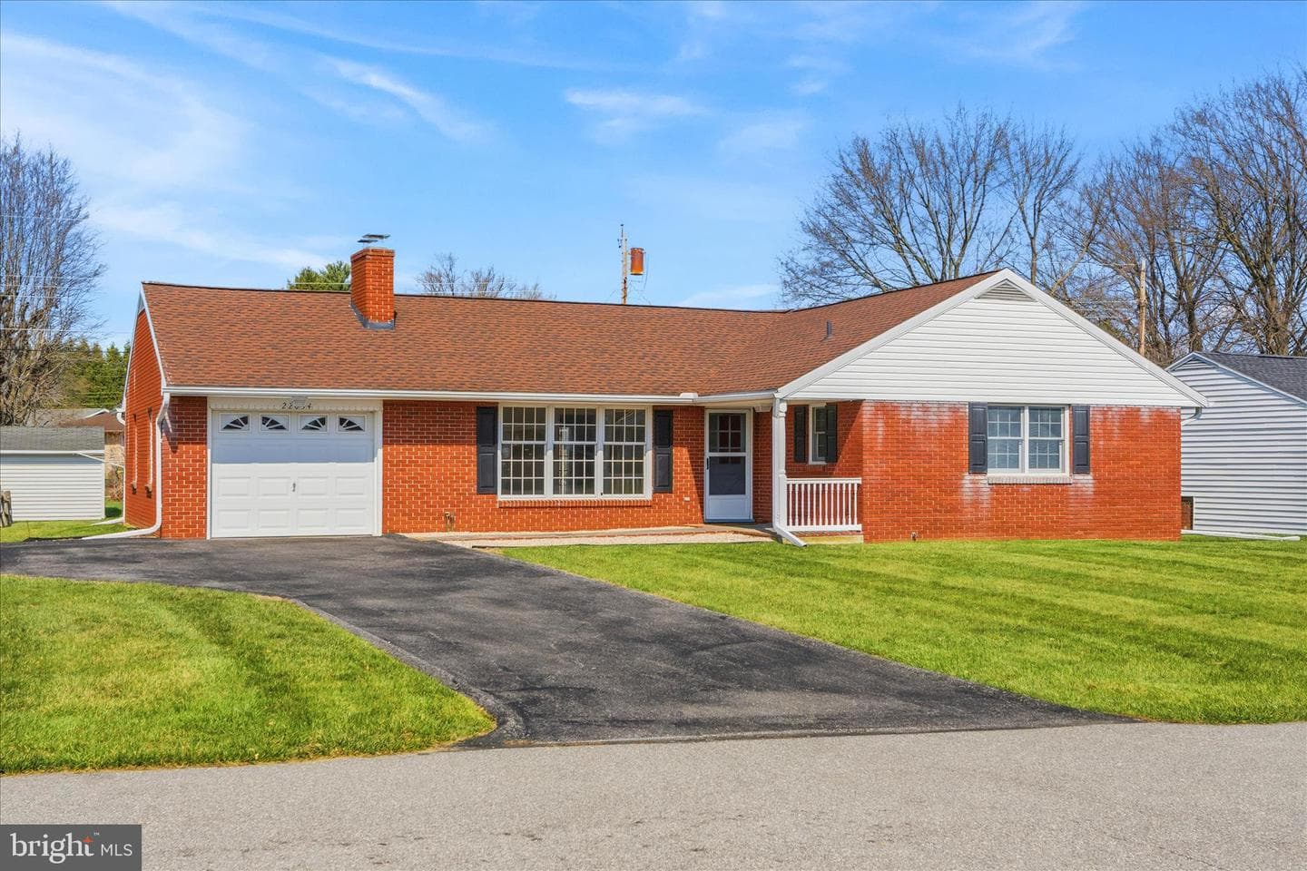 22054 Mohawk Drive photo 3