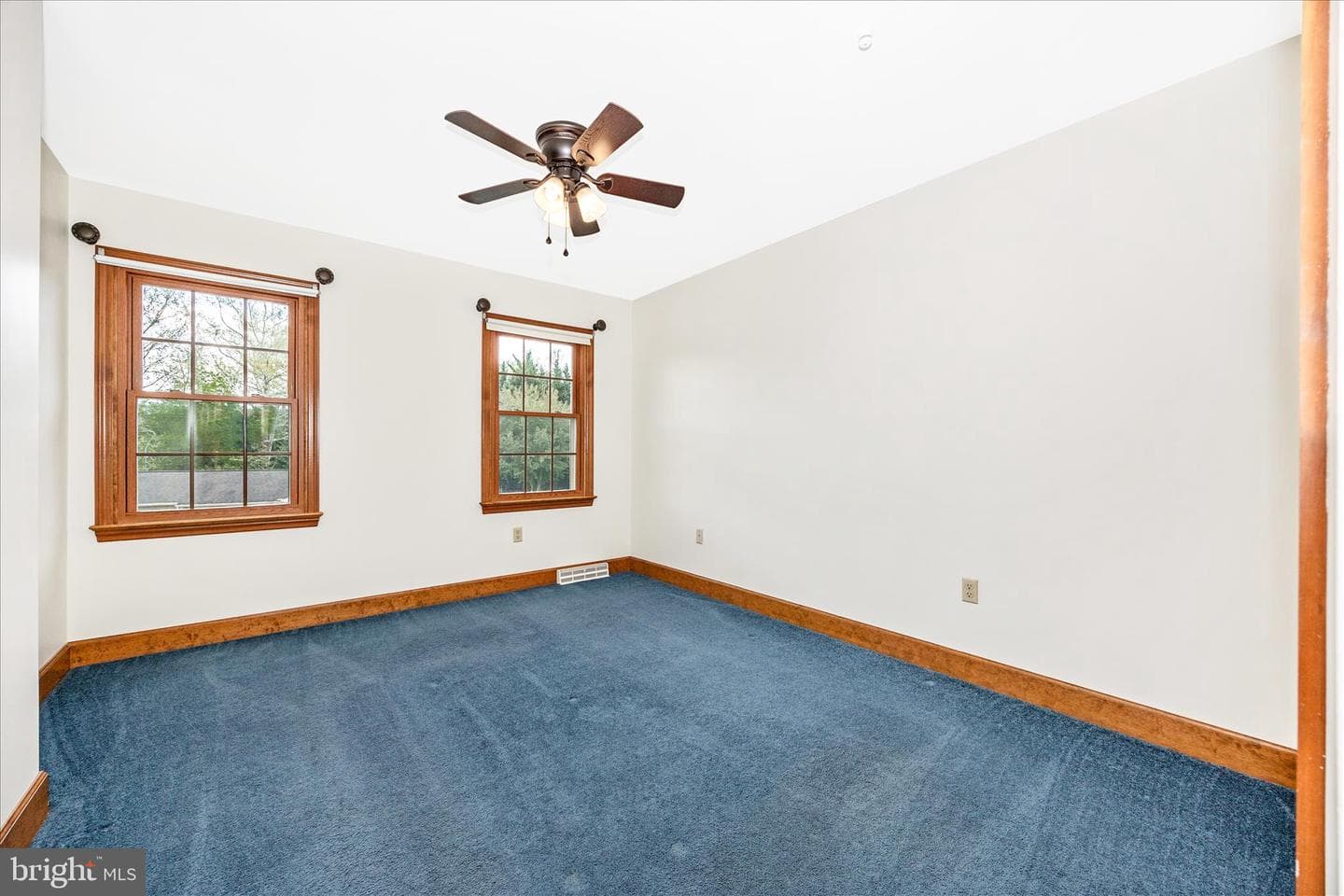47 Stanford Road photo 30