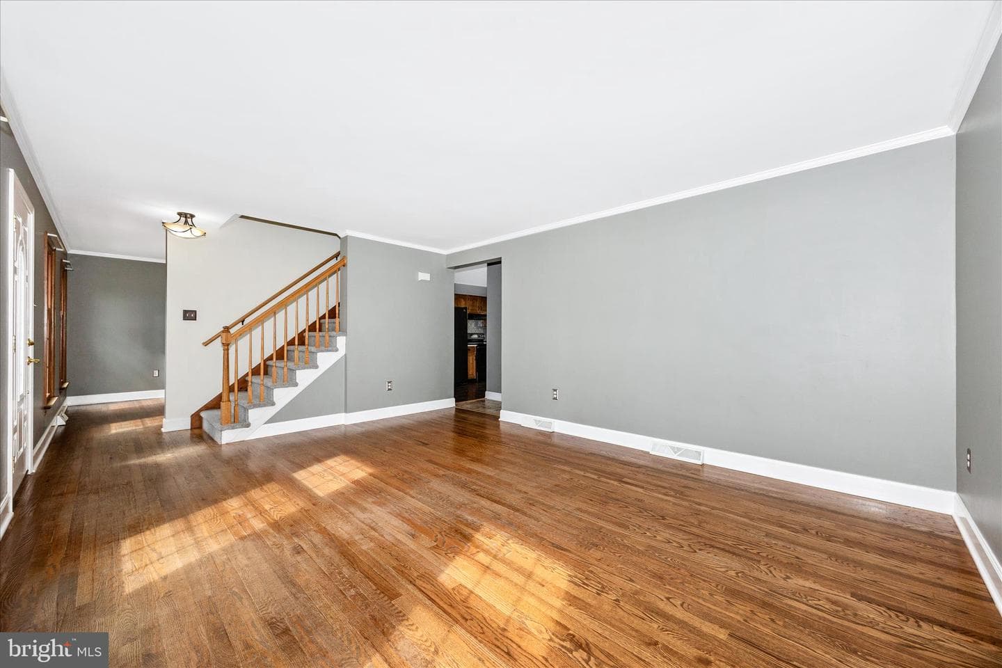 47 Stanford Road photo 8