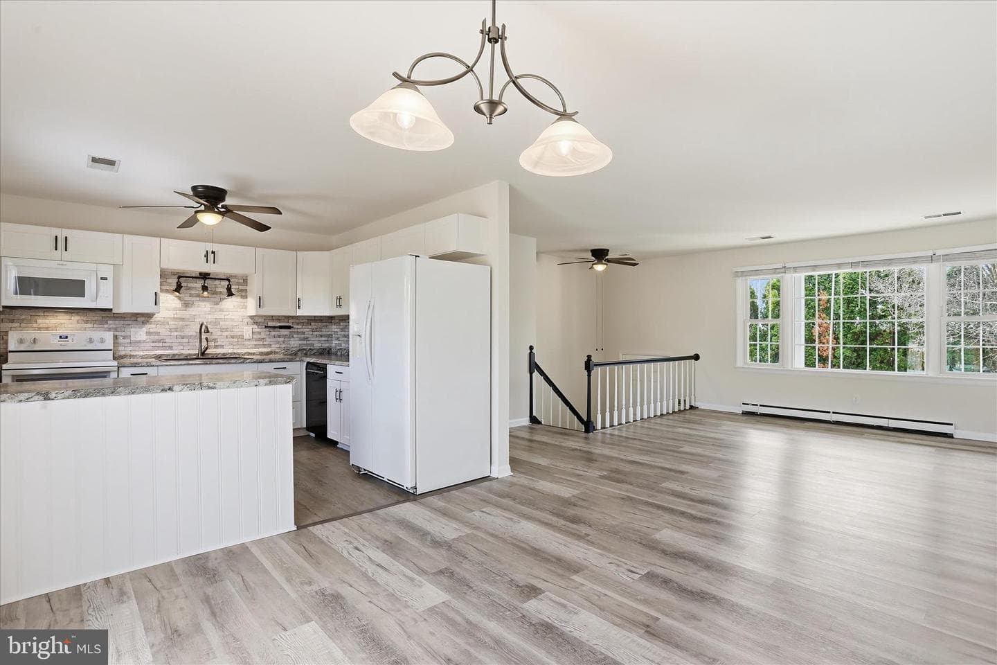 19022 Longmeadow Road photo 4