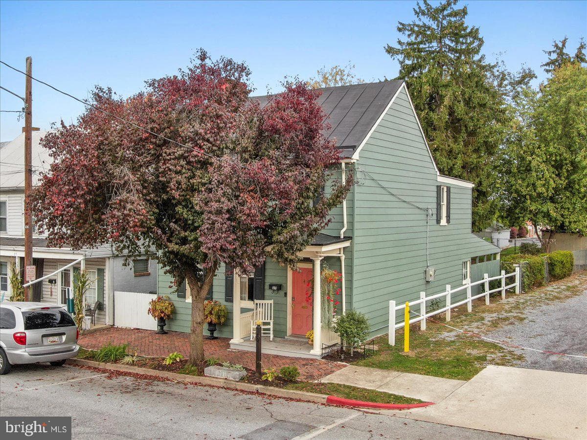 27 E Salisbury Street photo 35