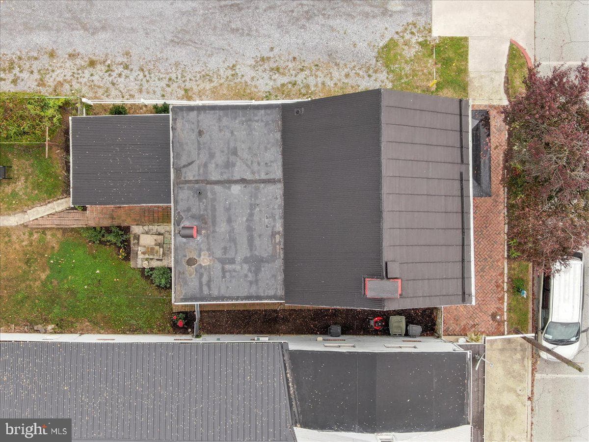 27 E Salisbury Street photo 46