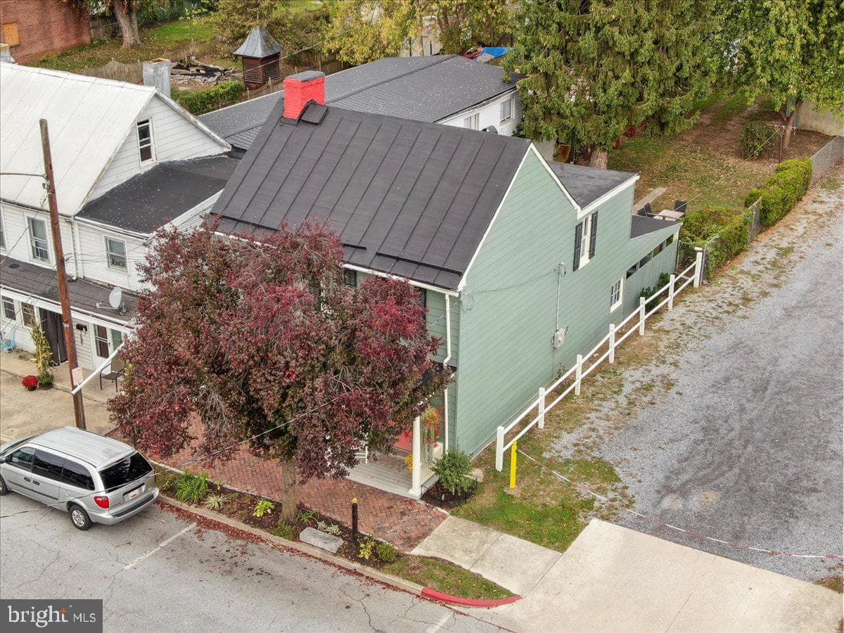 27 E Salisbury Street photo 48