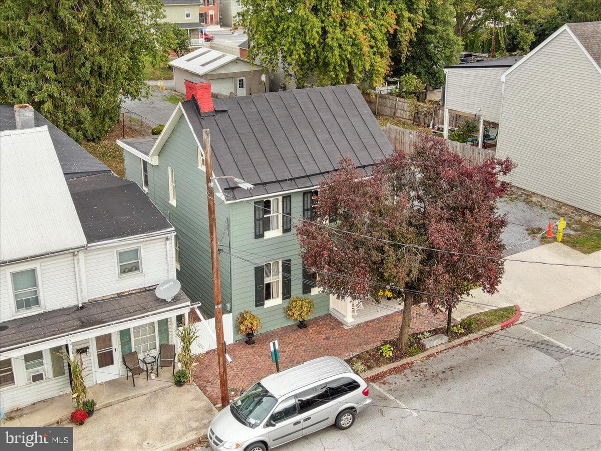 27 E Salisbury Street photo 49