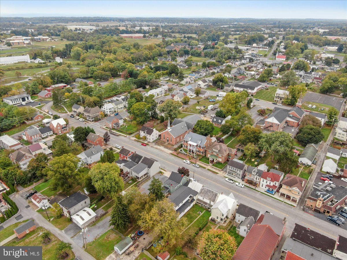 27 E Salisbury Street photo 55