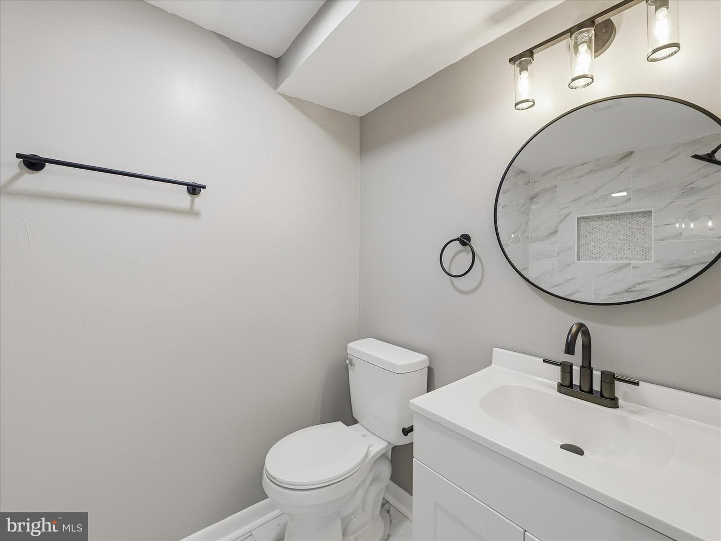 17821 Greentree Lane photo 24