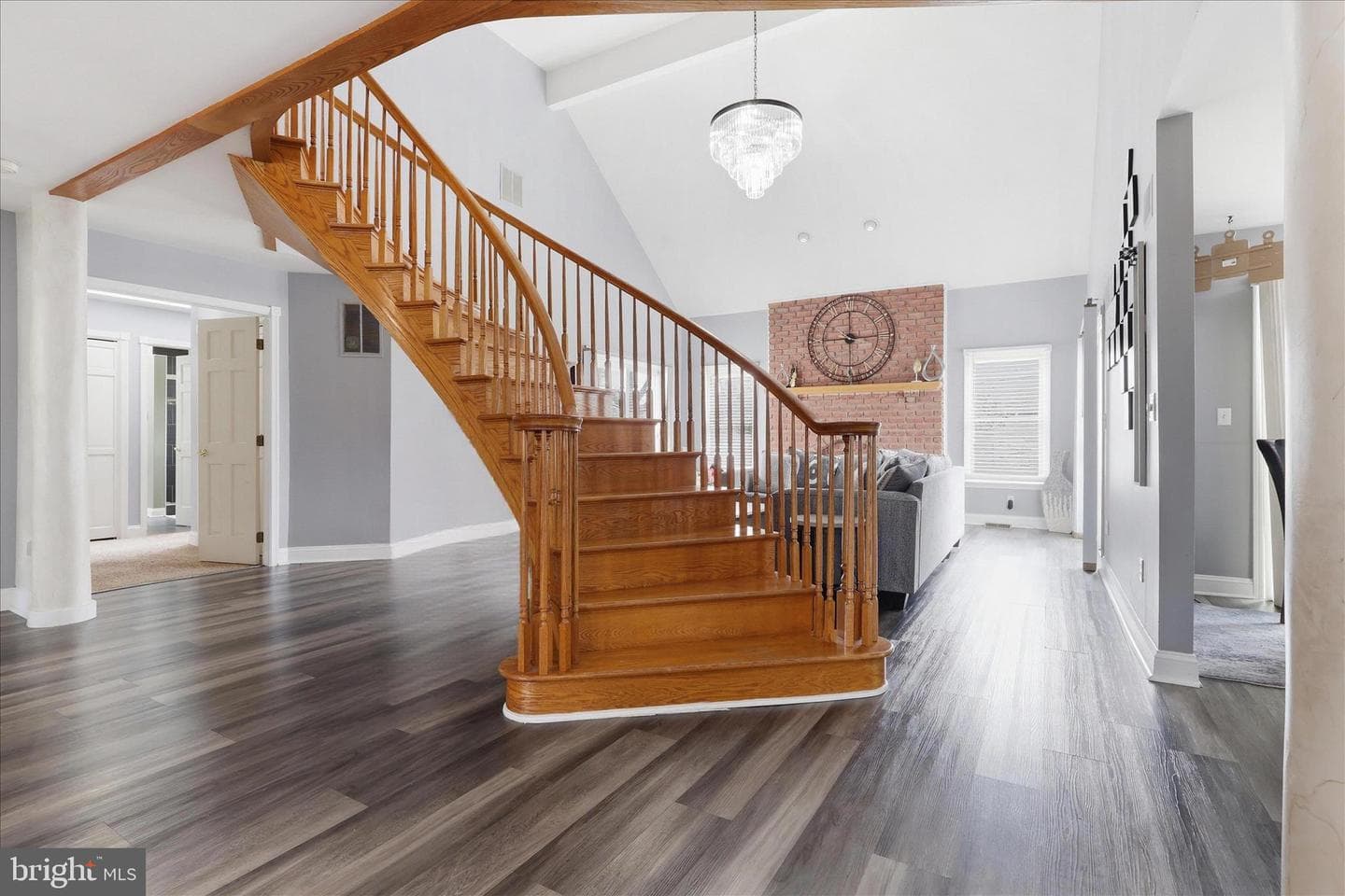 18819 Fountain Terrace photo 6